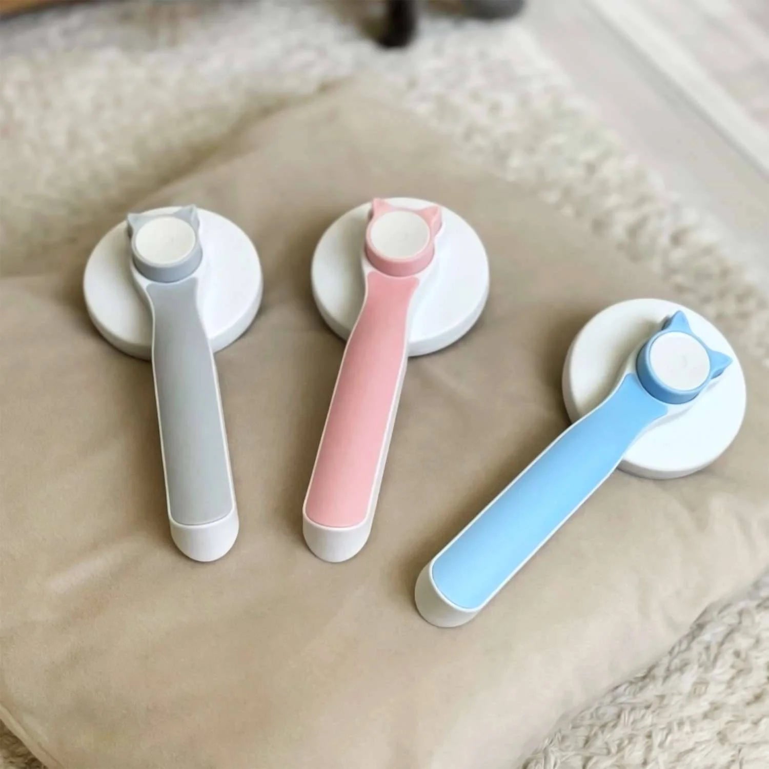 Pet Grooming Brush